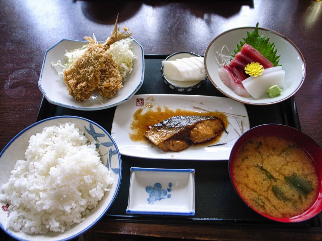 Traditional local Japanese meal paired with local Yamanashi wine.